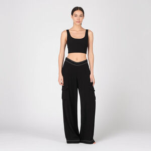 GO SILK Cargo Pants Womens Size‎ XS Black Contrast Stitching Quiet Luxury Luxe